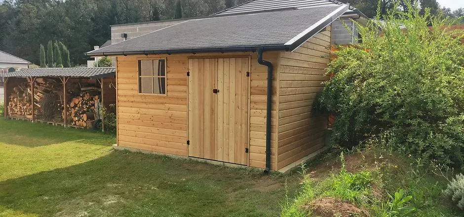 Abri de jardin à Malemort sur Corrèze